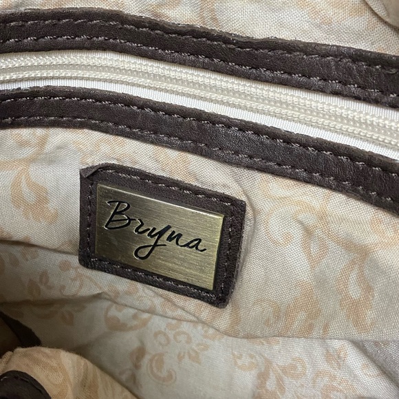 BRYNA Nicole High End AZTEC Blanket Pattern & Leather Hobo MINTY Shoulder Bag - Picture 3 of 13